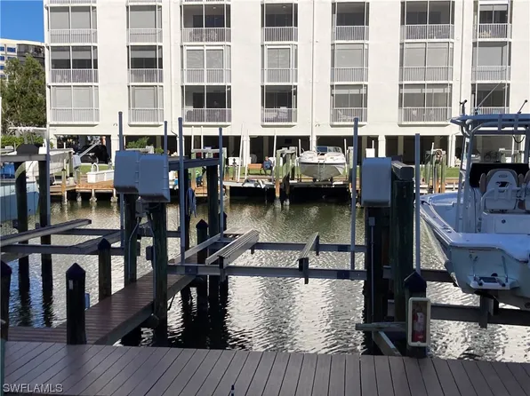 Hibiscus Boat Dock 128 Boat Dock Fort Myers Bch, Fort Myers Beach, FL 33931