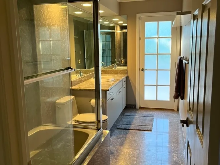 5901 Valerie Ave — Photo 30