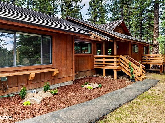 3rd image of 805 Joy Lake Rd