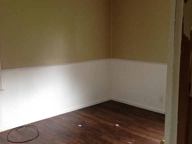 1026 Marshall St — Photo 5