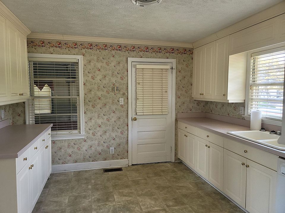 1835 Wade Stedman Rd, Stedman, NC 28391 Zillow