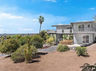 1125 Loma Vista Way, Vista, CA 92084