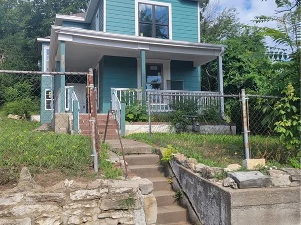 2212 Indiana St, Kansas City, MO 64127