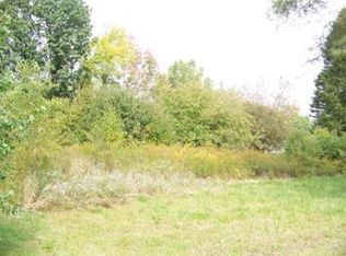 16912 E Pine Holw, East Lansing, MI 48823