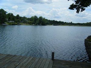 4th image of 29 Lakeside Cir