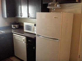 1st image of 1468 W Countrywood Ln