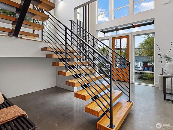 2nd image of 10055 8th Avenue NW #A