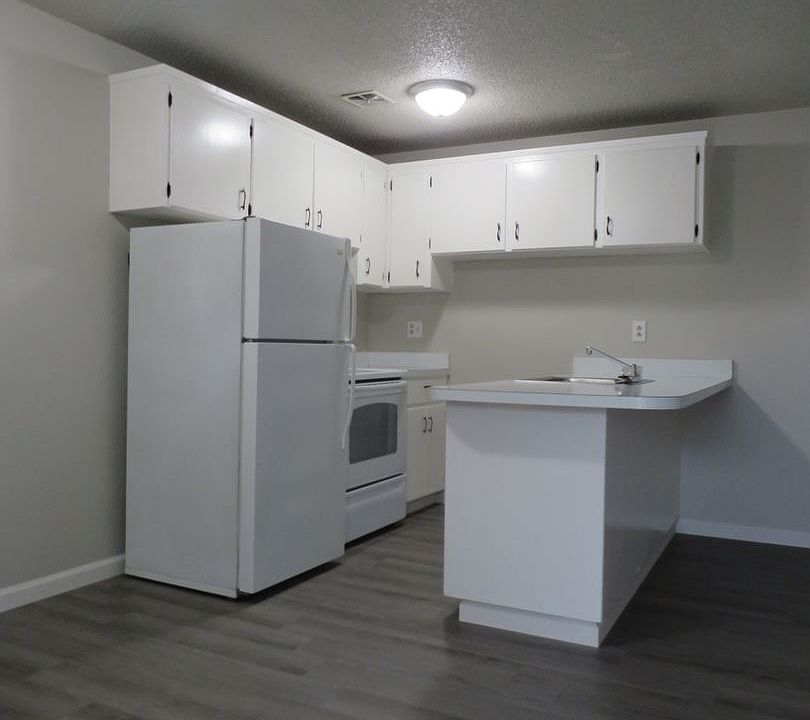 337 N. Merrill Ave Apartment Rentals Willows, CA Zillow