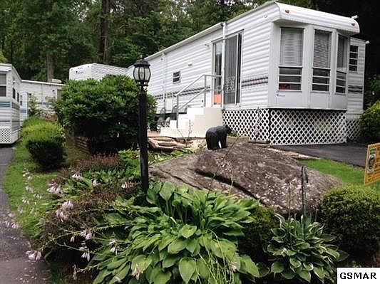 1st image of 4223 E Parkway Unit 76