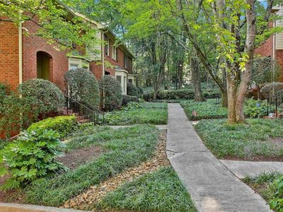 1384 Sheffield Glen Way NE, Atlanta, GA, 30329