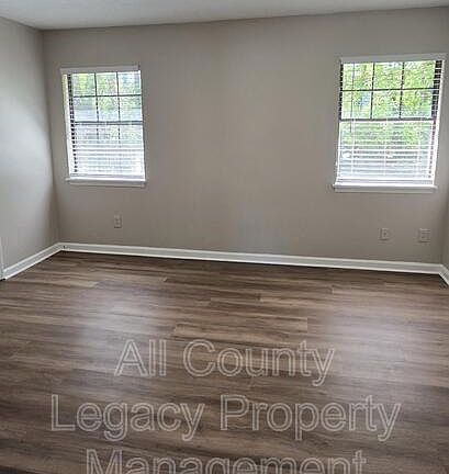 5th image of 860 Bedford Bay Trl