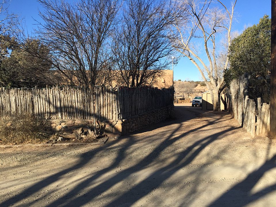 Private Driveway 