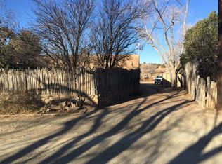 548 Juniper Dr, Santa Fe, NM 87501