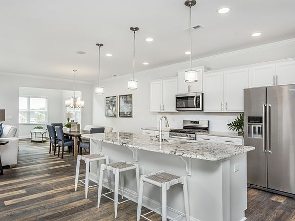 Large kitchen with plenty or storage