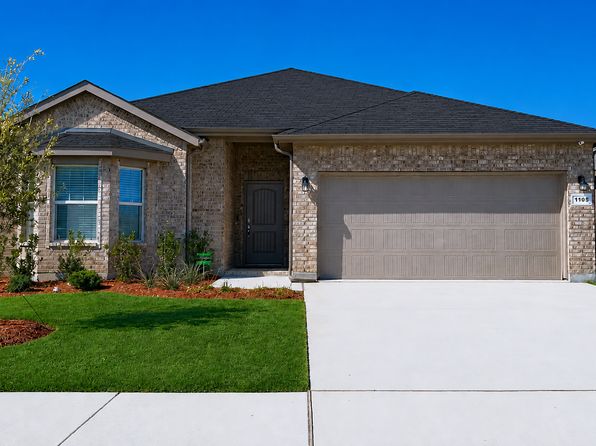 1105 Twin Brooks Ln