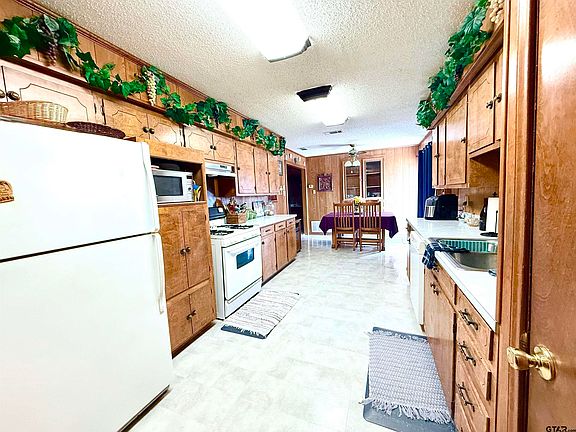 4th image of 4503 Osborne St