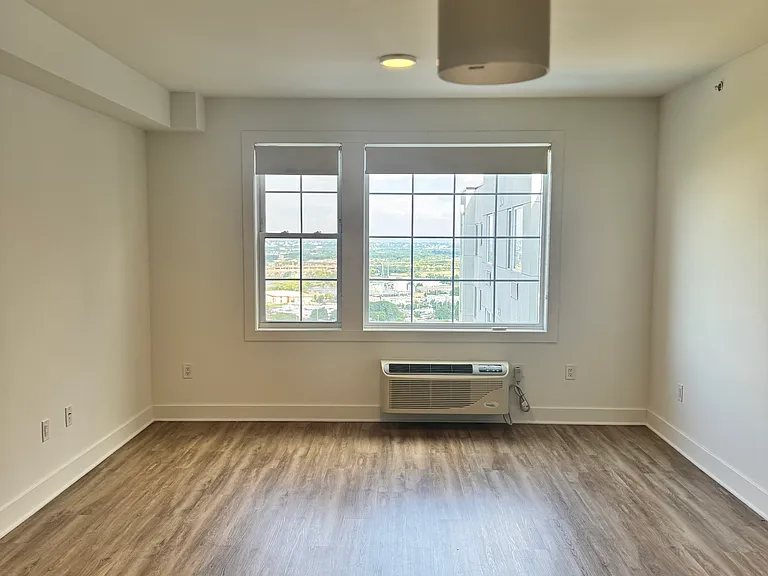 530 Cliff St #519 — Photo 1