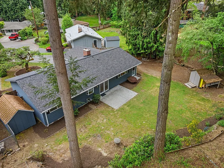 9226 NE 184th Pl — Photo 31