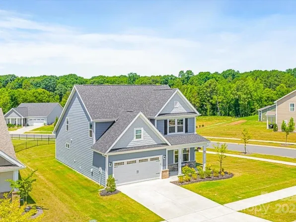 1302 Black Walnut St, Monroe, NC 28112