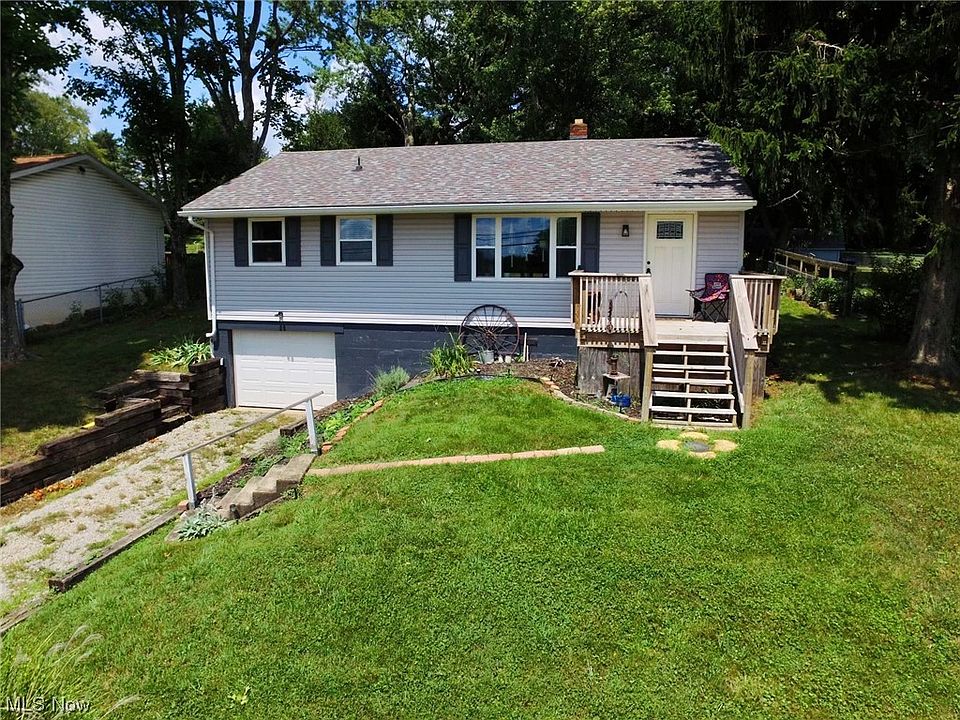 1st image of 154 Stephens St