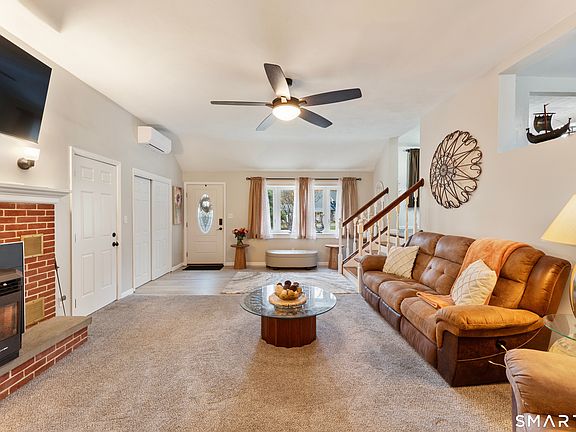 3rd image of 272 Gorman Road