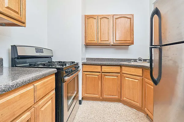 Rented by Keller Williams NYC | media 10