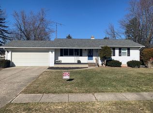 9521 Charron Dr, New Lothrop, MI 48460