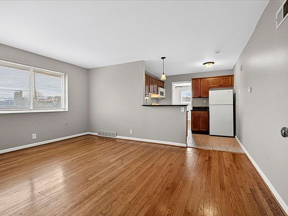 2nd image of 2630 Hope Ave APT H