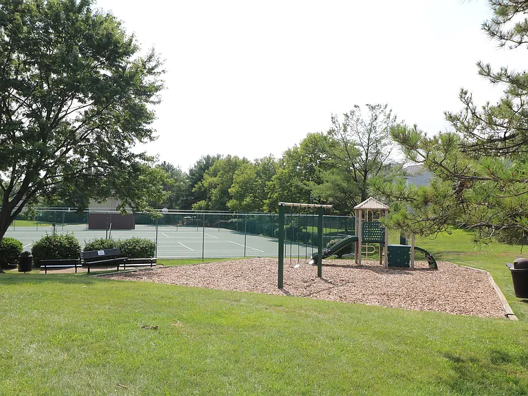 18336 Streamside Dr #204 — Photo 20