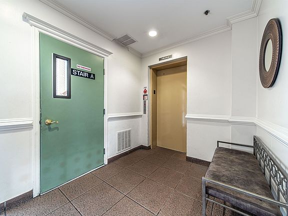 5th image of 1911 Grand Ave #303