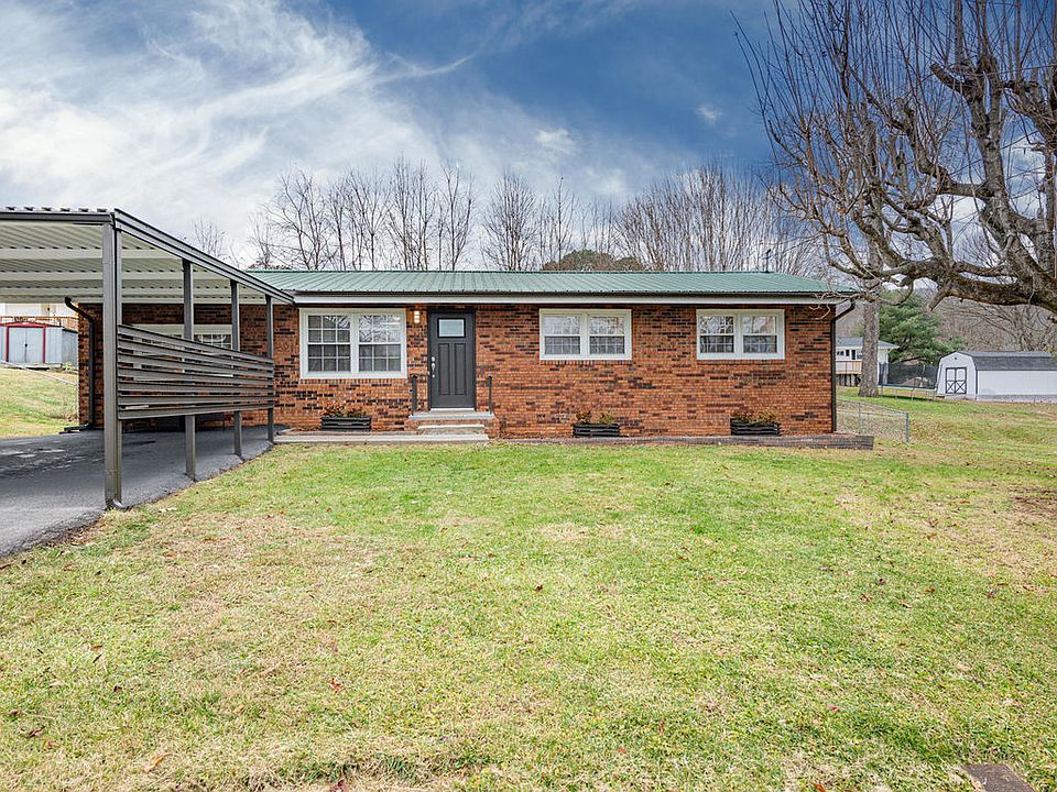 1st image of 107 Tanglewood Dr
