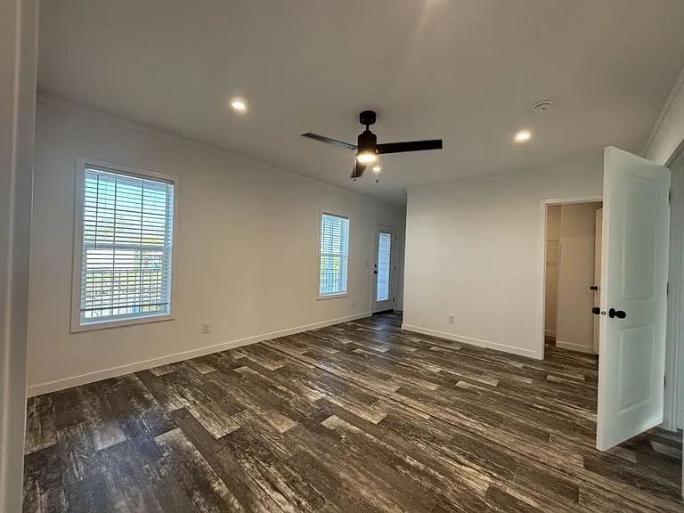 5647 Blue Harbor Dr #335 — Photo 8