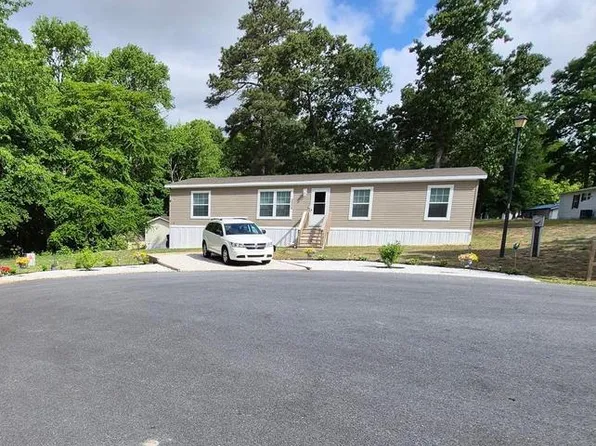11215 5th St, Bridgeville, DE 19933