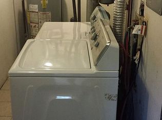 130 Parkview Dr APT A, Hubbard, OH 44425