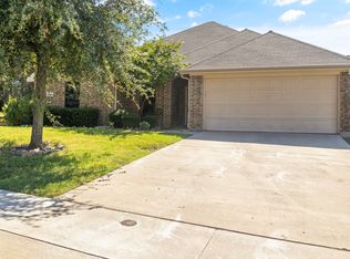 5835 Foxglove Ln, Dallas, TX 75249
