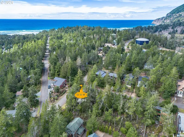 19th St #9, Manzanita, OR 97130