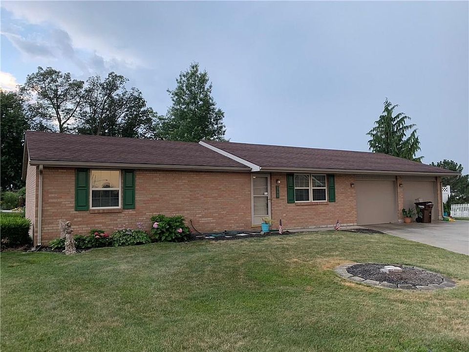 1st image of 140 Windermere Dr