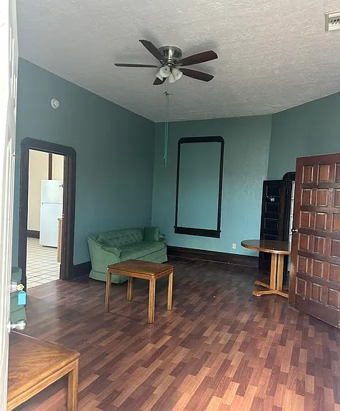 151 E Tarpon Ave #B — Photo 3