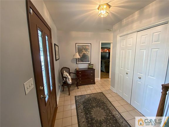 4th image of 1680 Kundes St