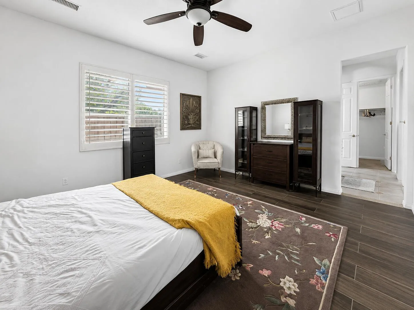 1 bed, 1000 sqft, $1,600 — Photo 3