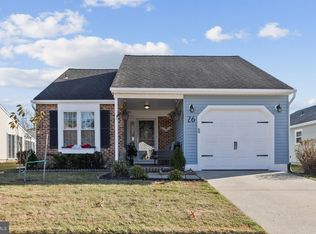 26 Fairfax Dr, Mount Laurel, NJ 08054