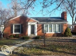 9366 San Jose Ave, Redford, MI 48239