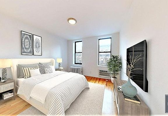 3rd image of 313 E 93rd St APT 5A