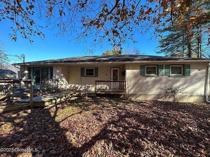 2nd image of 1366 Tripoli Road