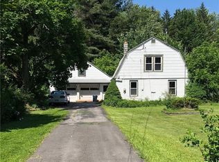 322 S Main St, Minoa, NY 13116