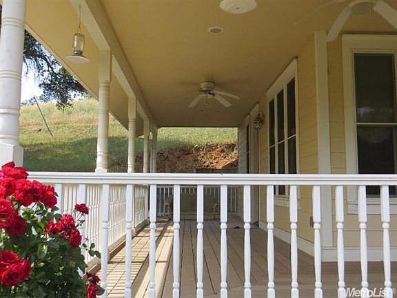 4th image of 9050 Saint Elizabeth Ln