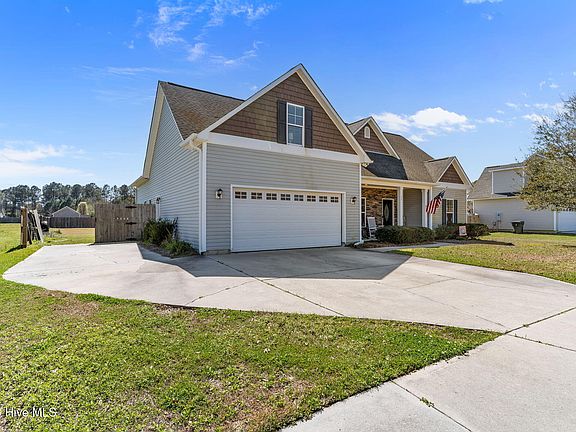 3rd image of 31 Babbling Creek Road