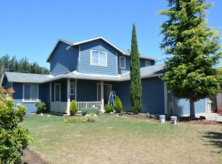 1199 Eagle Dr, Woodburn, OR 97071