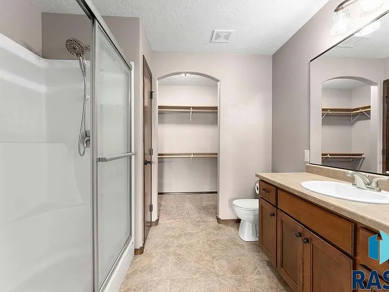 3005 E Buckingham St #3005 — Photo 16