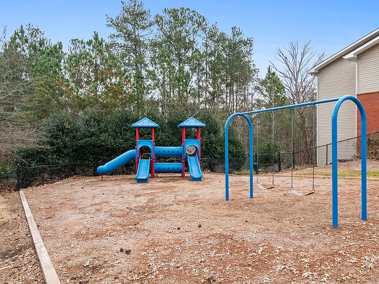 Ashford at Spring Lake — Photo 14
